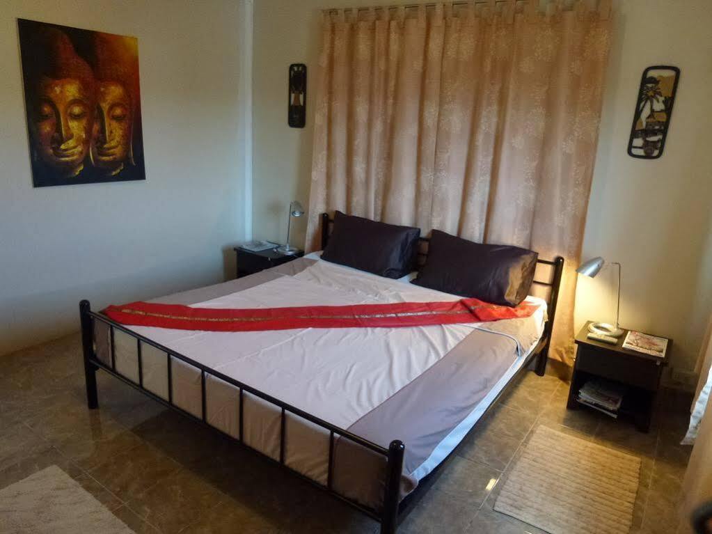 Bellmans Restaurant & Guesthouse Karon Dış mekan fotoğraf